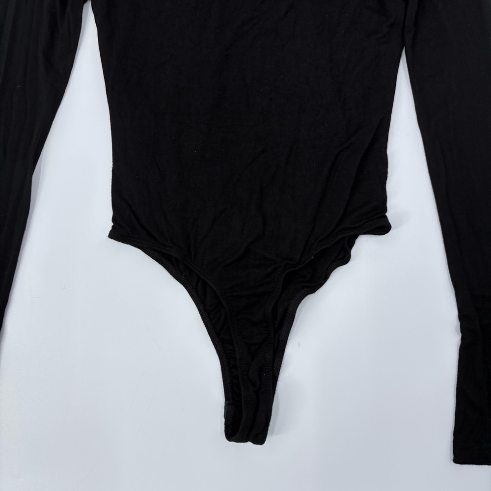 Revolve Superdown Black Yesenia Twist Bodysuit - Picture 11 of 13